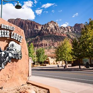 Pioneer Lodge Zion National Park-Springdale